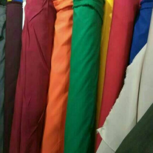 Kain parasit // bahan tasland // kain anti air // kain jas hujan // kain waterproof