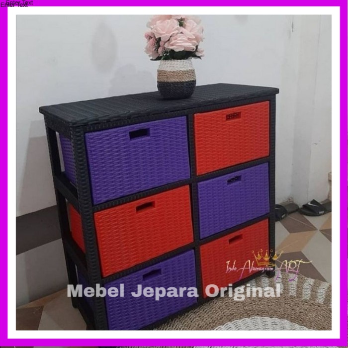 Nakas Laci Hiasan Rumah Bahan Rotan Sintetis Anti Karat