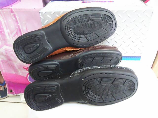 Slop Finotti TM 04, sandal sepatu Finotti TM 04