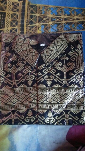 Kemeja Batik Pria Lengan Pendek Motif Anjani Gold