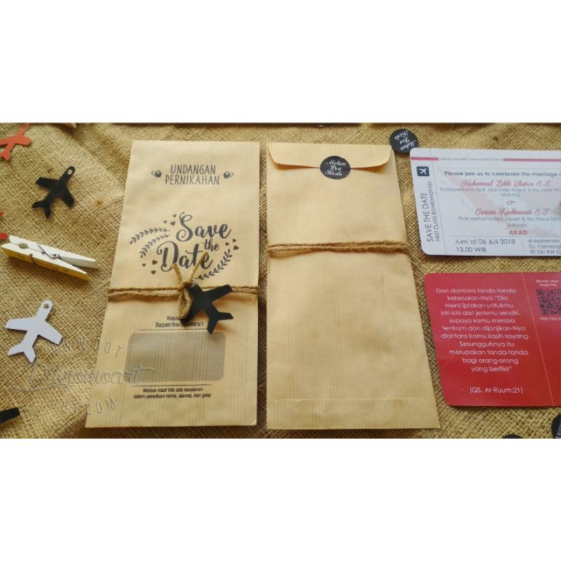 

Undangan boardingpass desain custom amplop coklat