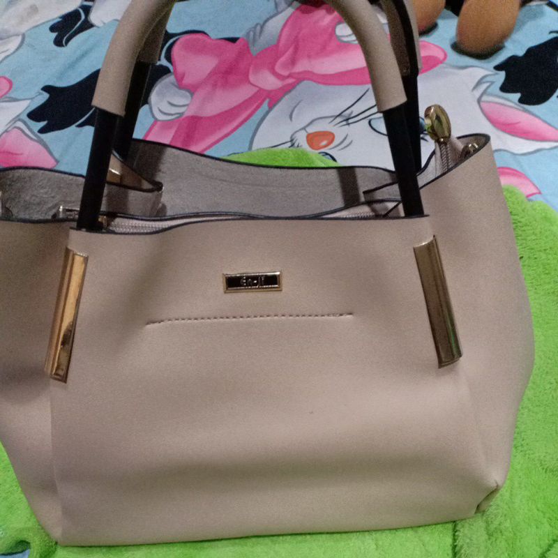 Enji hand bag prelove
