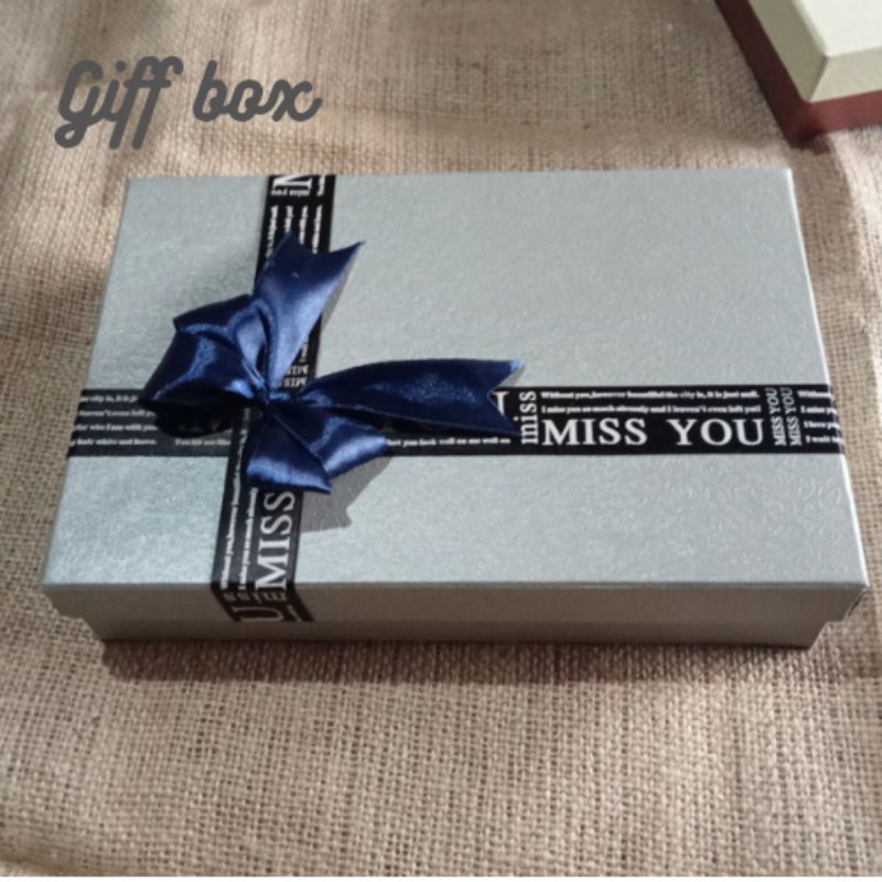 

hampers gifbox kotak buat hadiah ultah acara kado 22x16