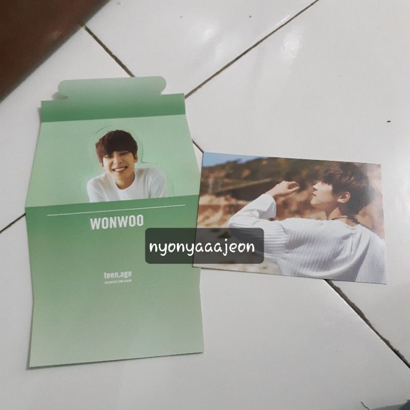 STANDEE WONWOO & POSTCARD WONWOO