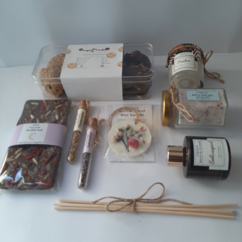 

Relaxation Package B – Anxiety Emergency Calm Kit – Hampers Scented Candle etc