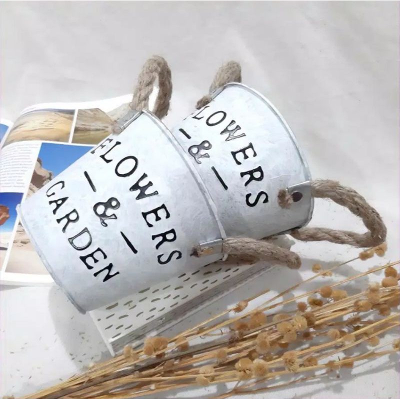 pot bunga kaleng flower & garden .