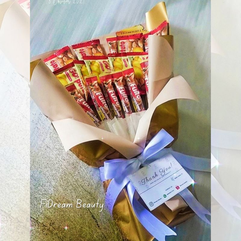 

[Ready] Buket Snack/ Kado Valentine/ Kado Wisuda /Kado ulang tahun