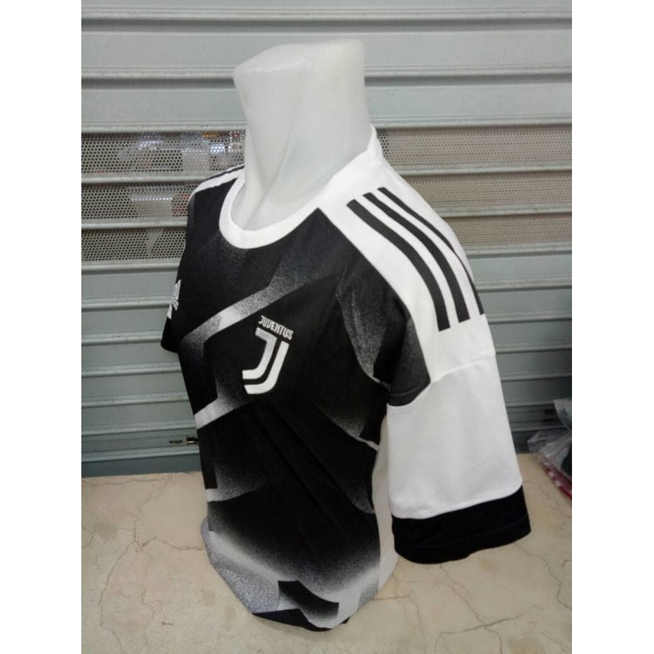 JERSEY JUVENTUS PREMATCH TRAINING GRADASI 2017/2018 GRADE ORI