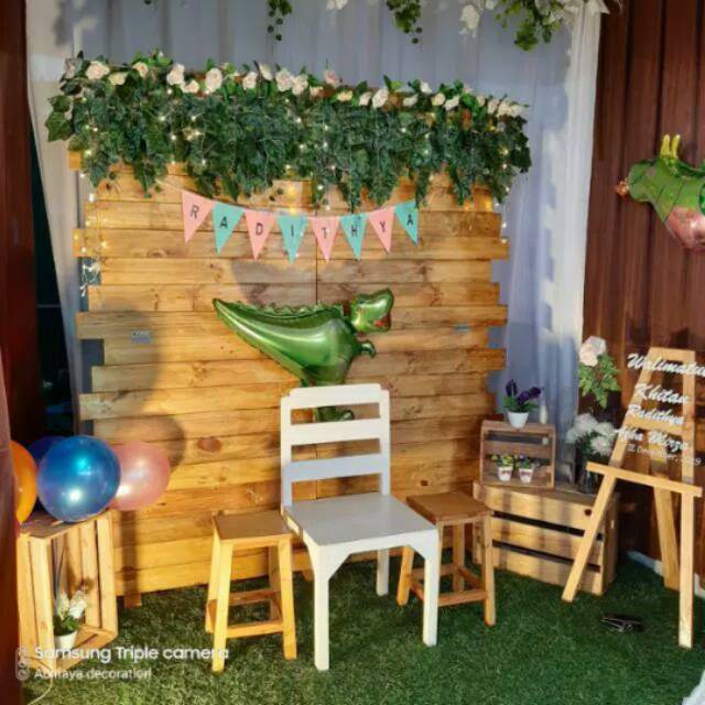 Backdrop foto tunangan , backdrop foto Aqiqah ,