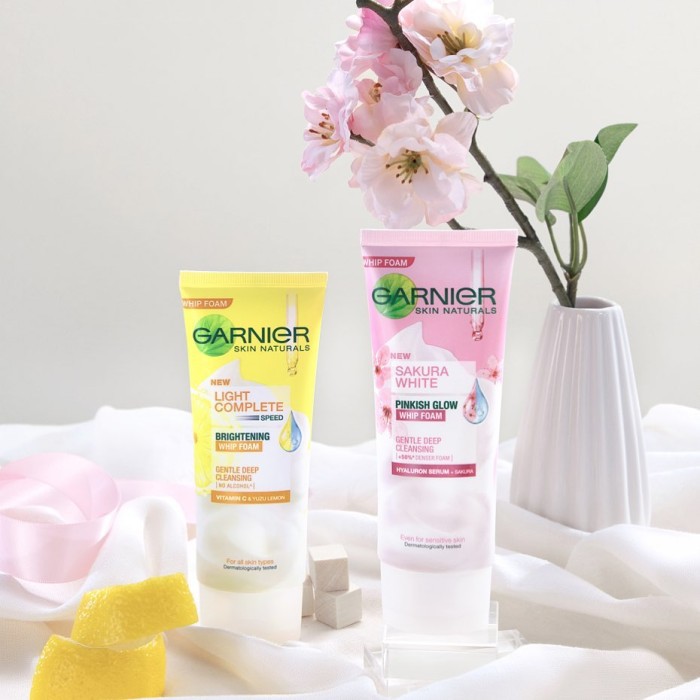 ✿ MADAME ✿ GARNIER FACIAL FOAM - SABUN WAJAH  LIGHT COMPLETE SAKURA WHITE WHIP PURE ACTIVE SCRUB
