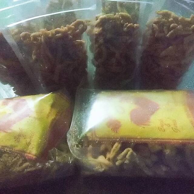 

Kripik usus satu kilo dijamin halal