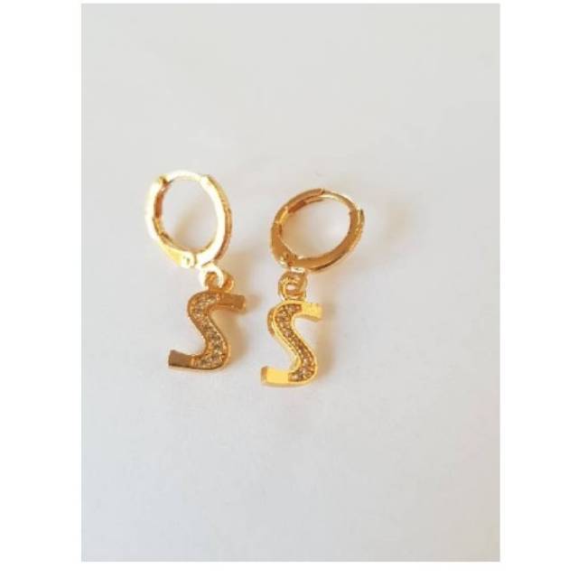 Fourfashion Anting huruf / anting alphabet /anting inisial