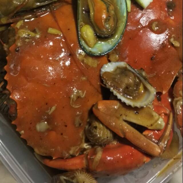 

Kepiting Mix Makan Bertiga Mantab