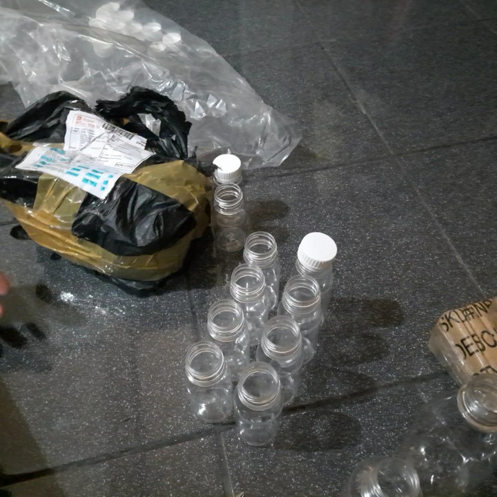 Botol Zamzam 80ml / Botol Plastik Zam Zam / Botol Kemasan Pet 80ml - Tutup Segel Long Neck