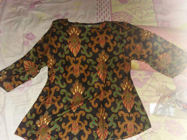 Blus Batik Wanita Sogan