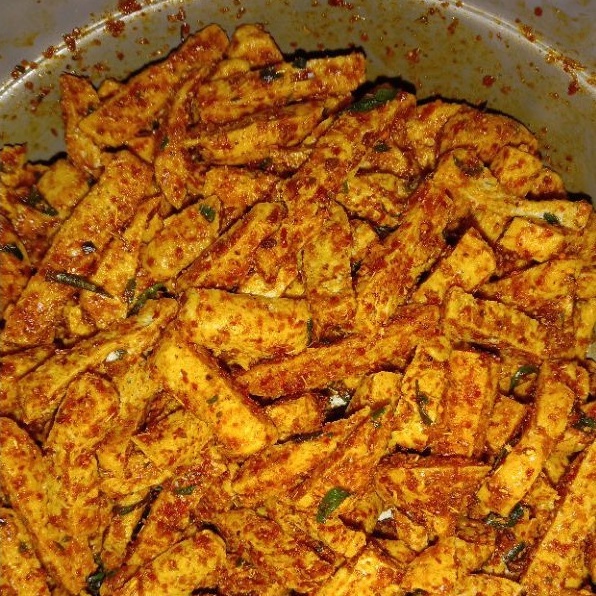 

Basreng Bujot Enak Nampol & Dijamin Gurih