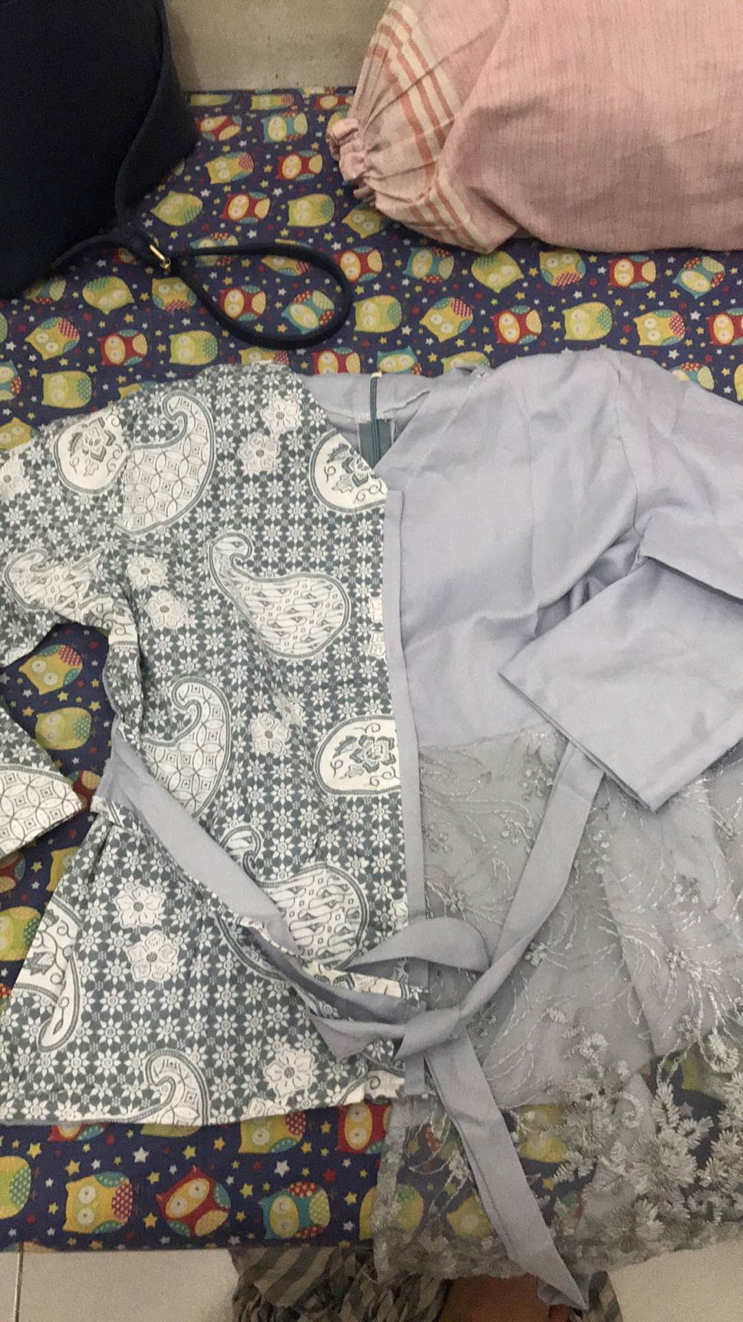 Atasan Batik Dolby Dolbi Dobby Doby Tenun Sutra Tulis Halus Katun Atbm Baron ,sarombit Atasan