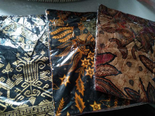 Hem Batik Pria Manggar