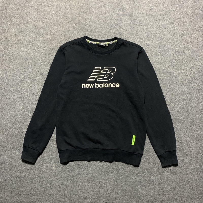 jaket Crewneck New Balance NB black second original