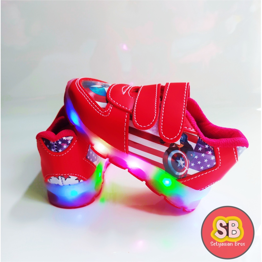 Sepatu Sneaker Anak Laki Lampu LED Spiderman Ironman Captain America  LITTLE KUMA