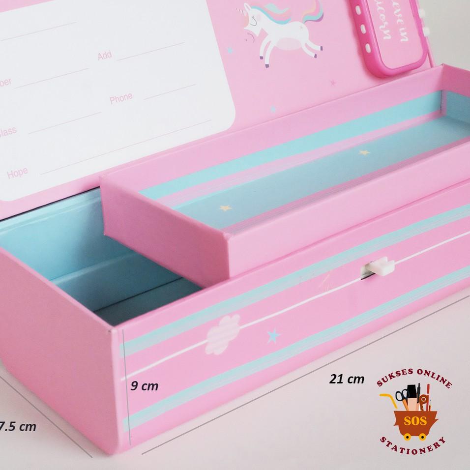 

Terkini SOS Kotak Pensil Karton D-3051/3053 / Tempat Pensil / Pencil Case