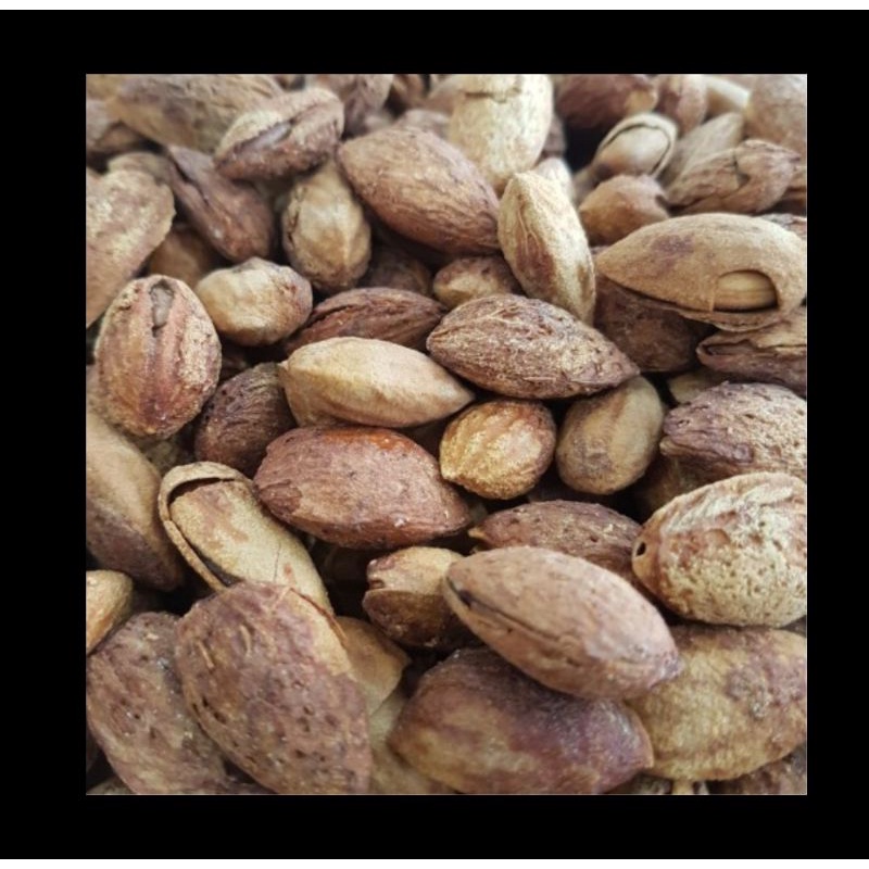 

kacang almond kulit panggang 1kg