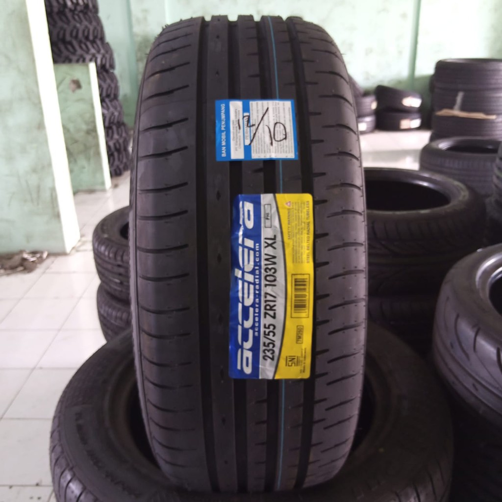 Ban Mobil 235 55 R17 Type Accelera PHI Ring 17 235/55 R17 tubless