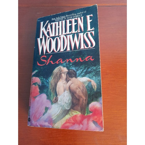 Novel Import Berbahasa Inggris SHANNA (Bekas Original & Segel)