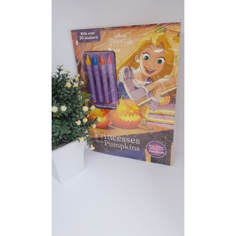

Princesses and Pumpkins Activity Book Disney Princess Crayon