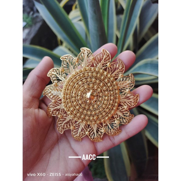 Bros Matahari bahan Tembaga Lapis Emas cantik elegant