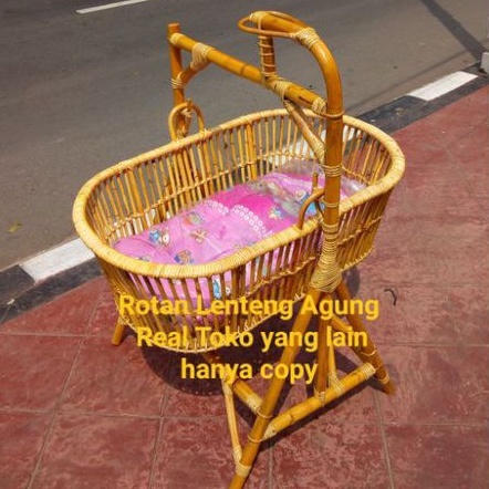 Ayunan rotan bayi
