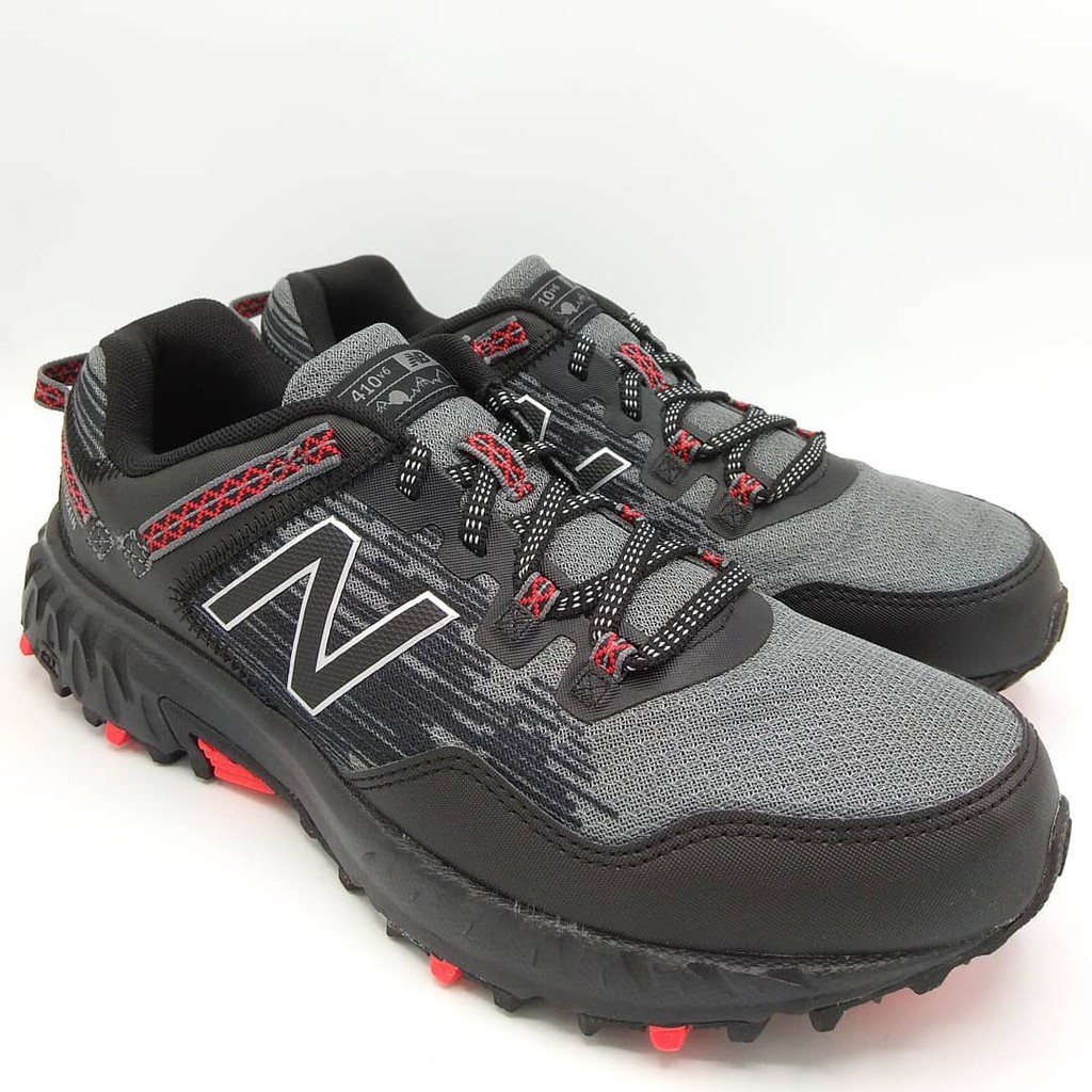 sepatu trail running new balance