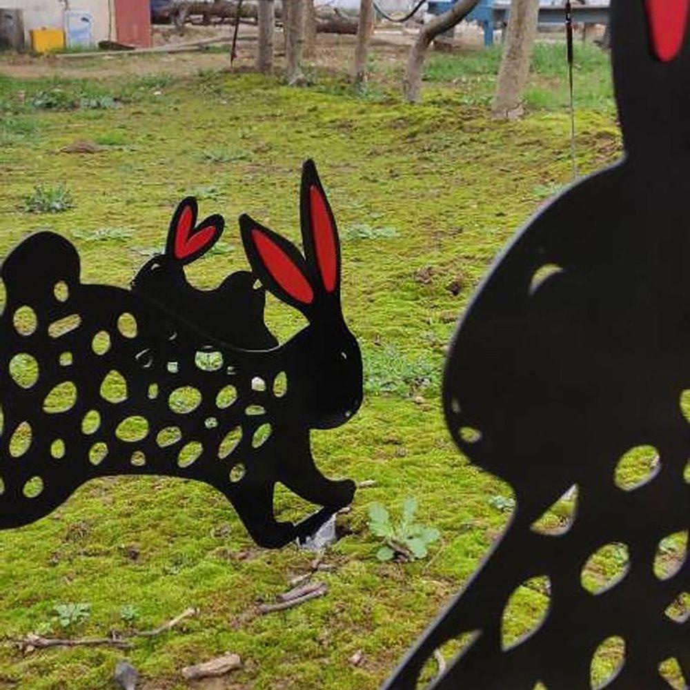 Solighter Rabbit Yard Art Dekorasi Halaman Belakang Akrilik Rabbit Art Berongga Keluar Easter Bunny