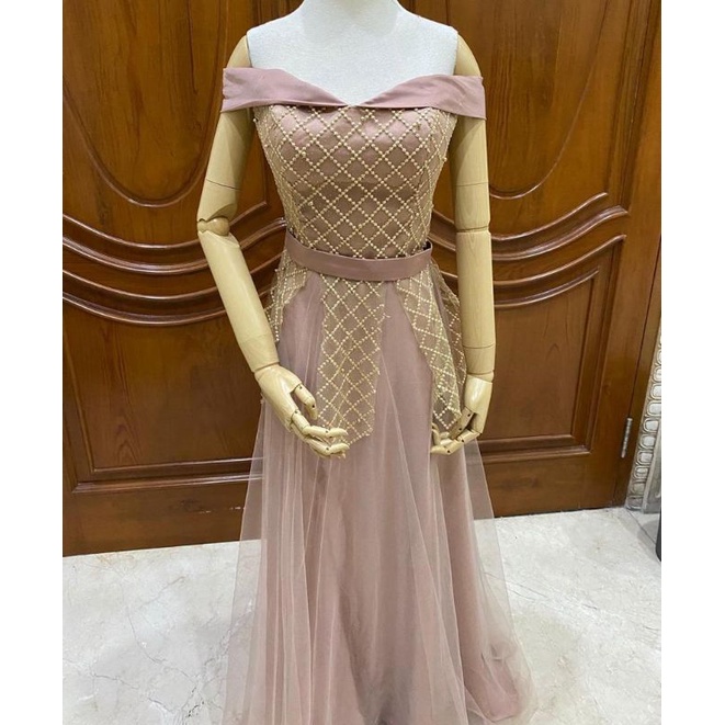 Preloved gaun rosegold