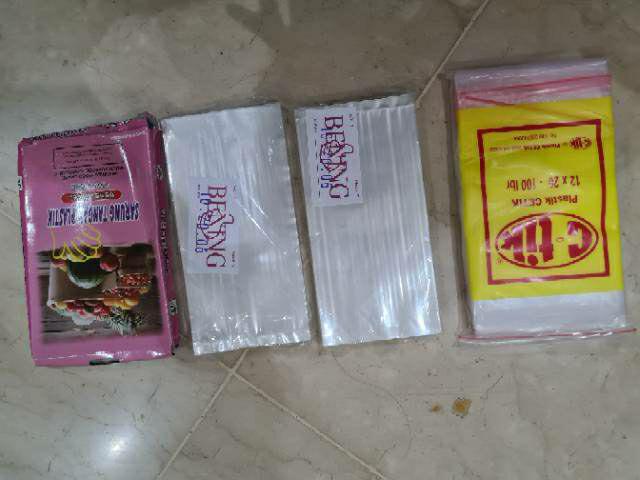 Hand Glove / Sarung Tangan Plastik Cap Strawberry Handglove