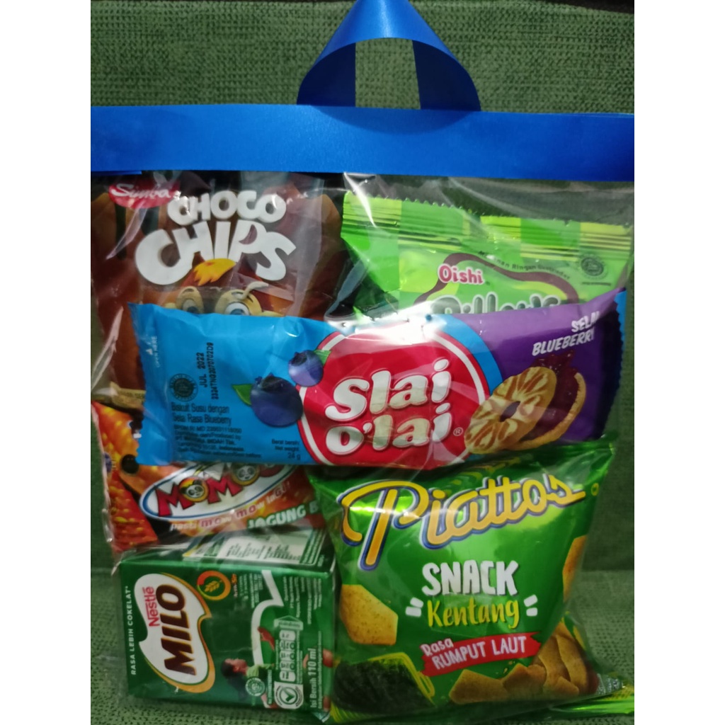 

Paket Snack Ulang Tahun D