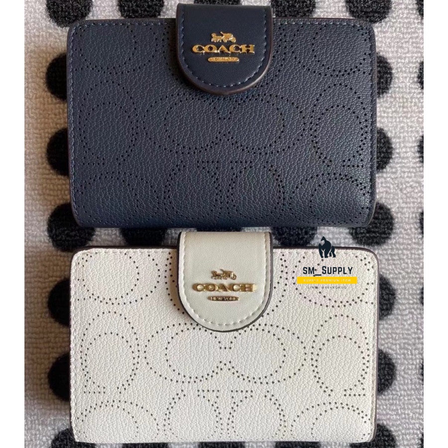 DOMPET WANITA COACH MEDIUM CORNER ZIP WALLET IN SIGNATURE LEATHER - BLACK