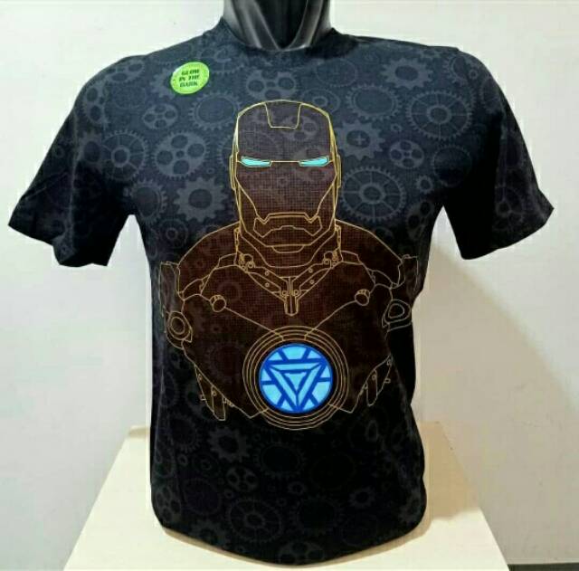 Kaos Avengers dan Iron Man Motif