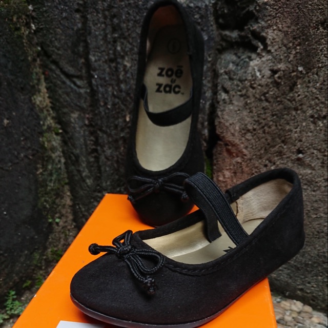Zoe & Zac Sepatu Flat Anak Preloved