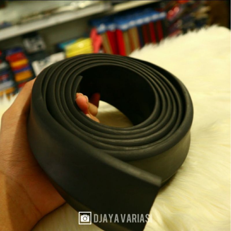 Lips Bumper Universal Karet