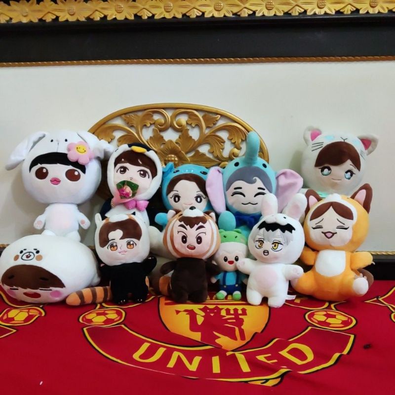 Boneka Oppa Korea kostum
