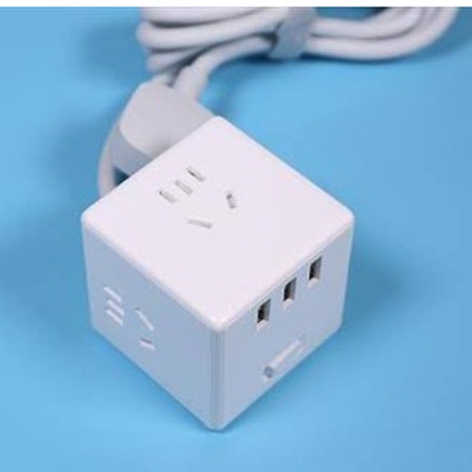 Mijia Rubik Power Socket Plug + 3 Port USB 2.4A (Wired Version) - MJCXB3-02QM - White