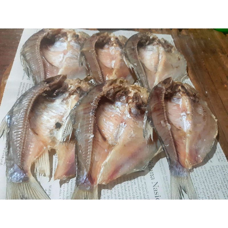 

ikan asin tawes kualitas super 500gr