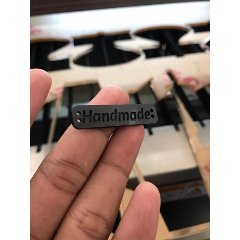 

Label Akrilik Warna hitam grafir 3x1cm (50pcs)