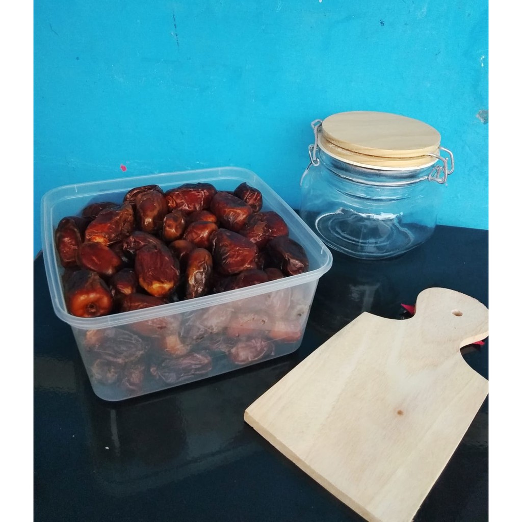 

Buah Kurma Murah Berkualitas untuk Takjil Buka Puasa