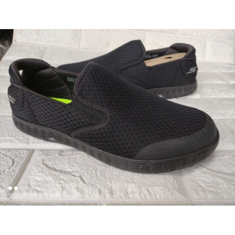 obral sepatu skechers 44