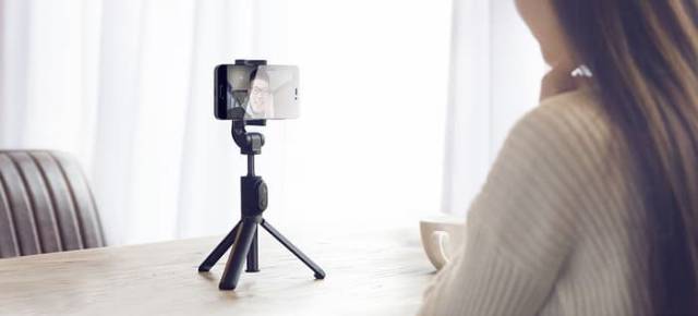 Xiaomi 3 in 1 Mi selfie vlog Tongsis tripod mini bluetooth remote