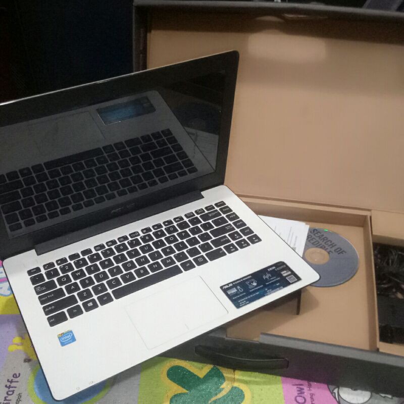 Asus X453M|Intel BayTrail M Dual-Core N2840|2Gb|500Gb|Intel HD|14" HD|Dvd|W10|