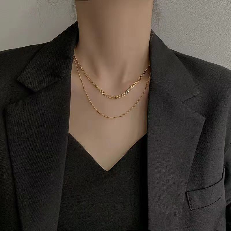 FerenHongXia Fashion Multi-layered Retro Dekoratif Kalung Wanita Warna Emas Warna Perak