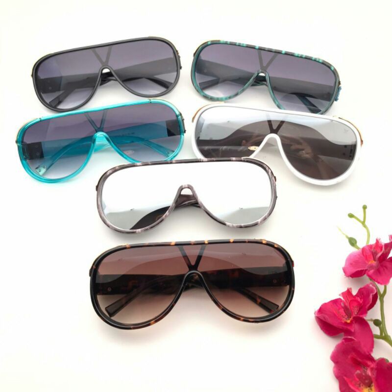 Kacamata Fashion Wanita Kacamata Gaya kode LV8183 (55-18-140) MR